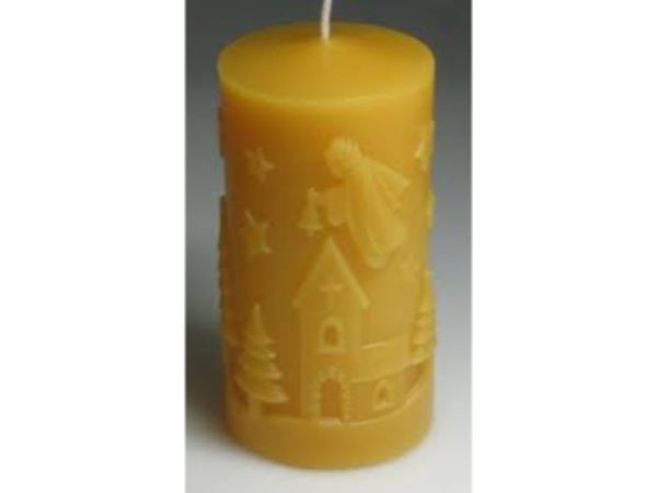 Engel mit Glocke und Kirche